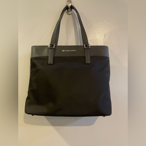 Michael Kors Nylon Shoulder Black Bag - Picture 2 of 10